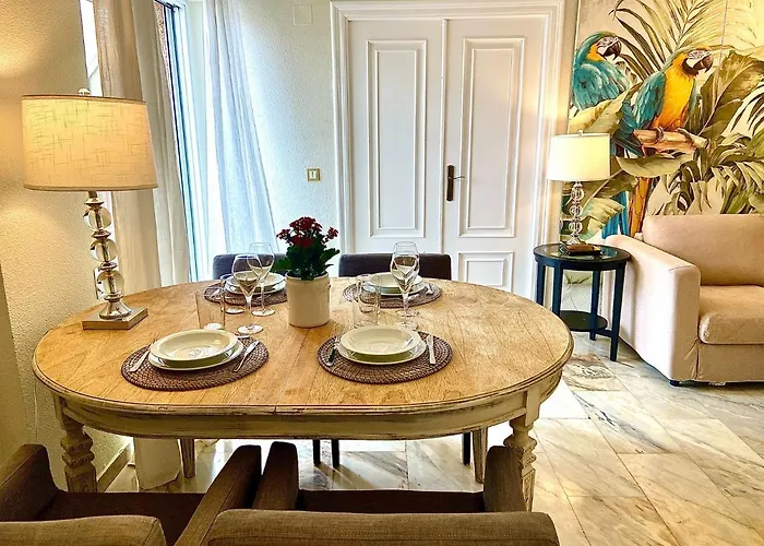 Precioso Apartamento Los Remedios Triana Plaza Espana Y Centro Historico