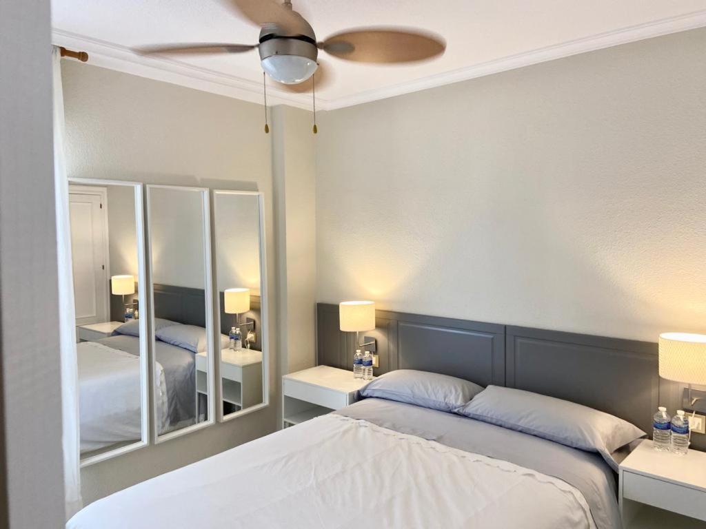 Appartement Precioso Remedios Triana Plaza Espana Y Centro Historico *